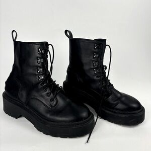 Steve Madden Rowen Leather Combat boots